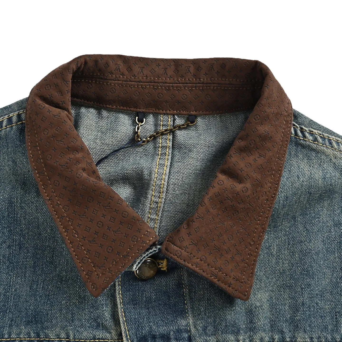 Louis Vuitton/